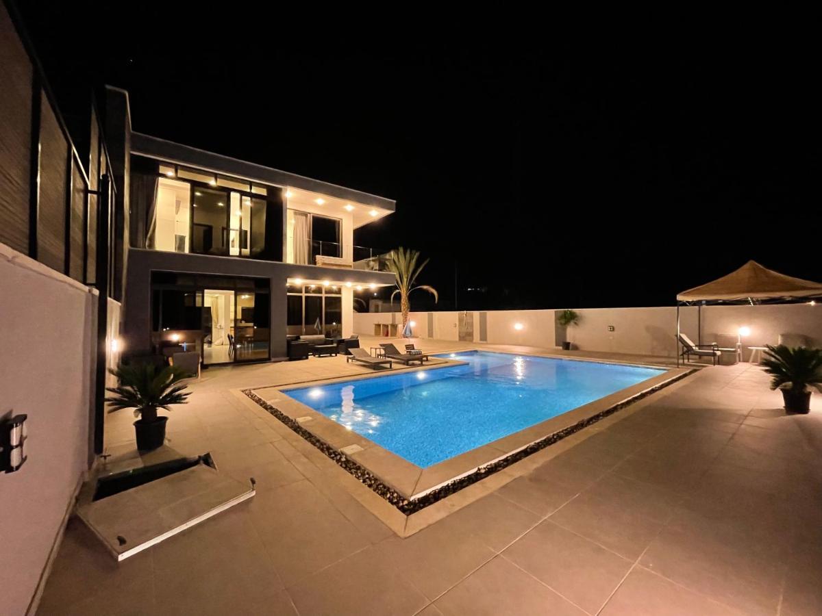 Follow Sea Villa Sweimeh Exteriör bild