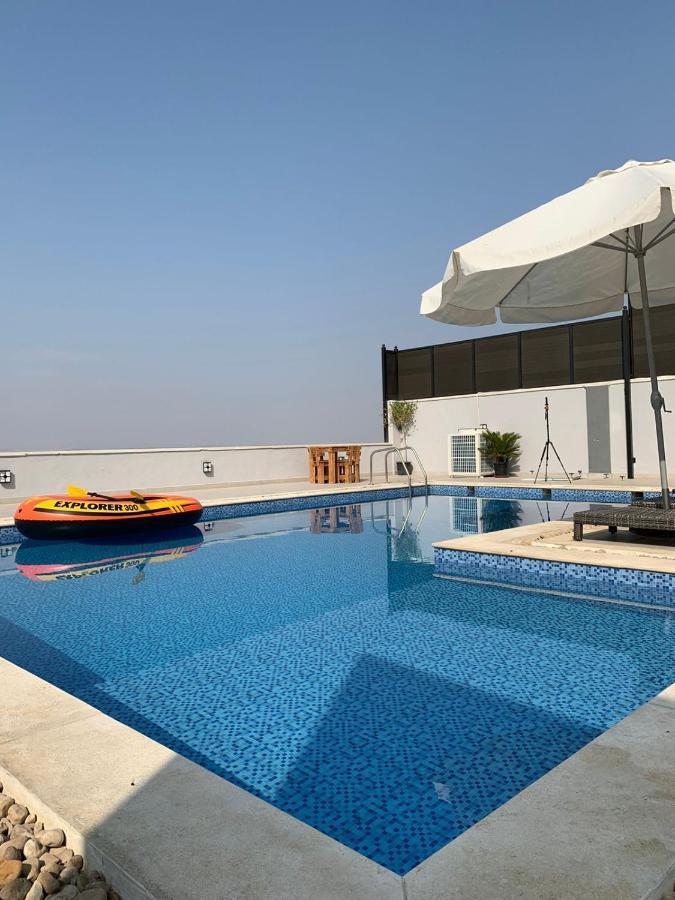 Follow Sea Villa Sweimeh Exteriör bild